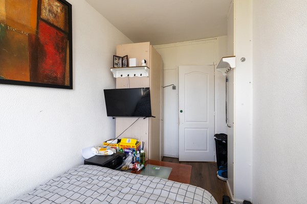Medium property photo - Van der Waalsstraat 26, 3132 TM Vlaardingen